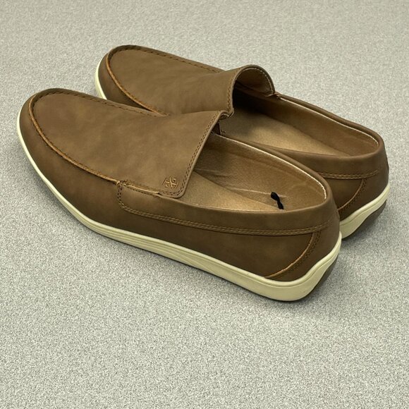 NEW Izod Seapoint Tan Memory Foam Men's Size 12 Slip-On Loafers - Picture 3 of 7